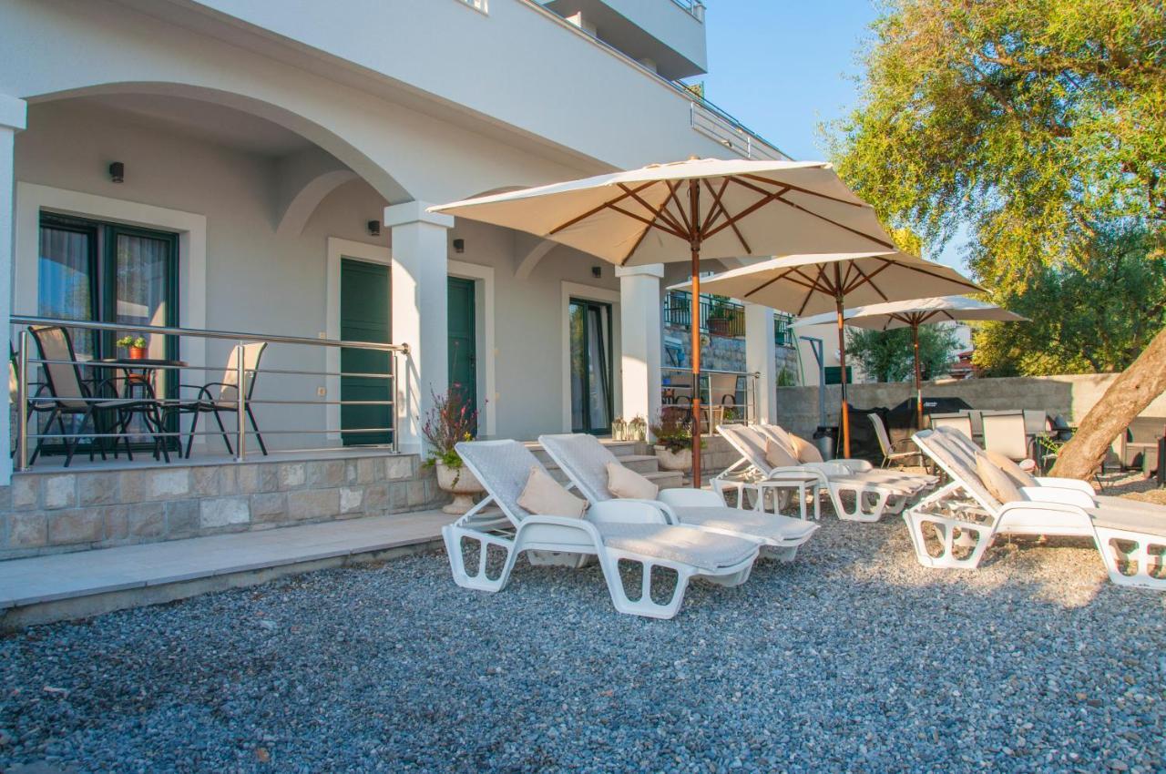 Beach Apartments 蒂瓦特 外观 照片